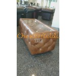 Chesterfield bord med glastallrik, glas sida ovan