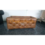 Chesterfield bord med glastallrik, glas sida ovan