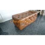 Chesterfield bord med glastallrik, glas sida ovan