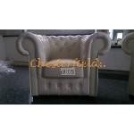 Klassisk XL vanilj (k2) Chesterfield fåtölj helt i äkta skinn 