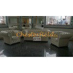 Klassisk XL vanilj (k2) Chesterfield fåtölj helt i äkta skinn 