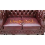 Windsor Chesterfield 2 sits soffa (A7) oxblod i färg helt i äkta skinn