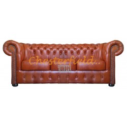 Klassisk Chesterfield 3 sits soffa (C12) whisky i färg helt i äkta skinn