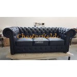 Klassisk Chesterfield 3+2+1 soffgrupp svart i färg helt i äkta skinn