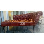 Divan Chesterfield (höger) whisky i färg helt i äkta skinn