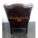 Queen Chesterfield öronlappsfåtölj brun (A5 mitten) i färg helt i äkta skinn