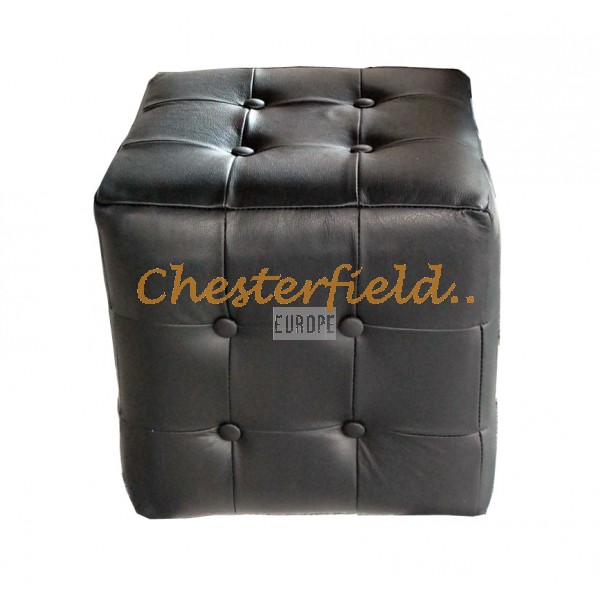 Chesterfield sittpuff svart (K70) i färg helt i äkta skinn