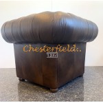 XL Klassisk antik mellanbrun (A5M) Chesterfield fåtölj helt i äkta skinn