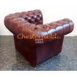 Klassisk XL Chesterfield fåtölj Oxblod i färg helt i äkta skinn