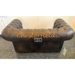 XL Klassisk Chesterfield 2 sits soffa (A5) mellanbrun i färg helt i äkta skinn