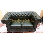 Klassisk XL Chesterfield 2 sits soffa (A8) grön i färg helt i äkta skinn