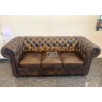 Klassisk Chesterfield 3 sits soffa (A5M) mellanbrun i färg helt i äkta skinn