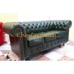 Klassisk Chesterfield 3 sits soffa (A8) grön i färg helt i äkta skinn