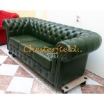 Klassisk Chesterfield 3 sits soffa (A8) grön i färg helt i äkta skinn