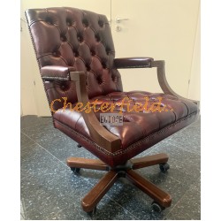 Chesterfield King oxblod (A7) svängbar stol, office chair