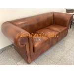 XL London Chesterfield 3 sits soffa (C12) whisky i färg helt i äkta skinn