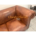 XL London Chesterfield 2 sits soffa (C12) whisky i färg helt i äkta skinn