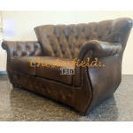 Monk Chesterfield 2 sits soffa (A5M) mellanbrun i färg helt i äkta skinn