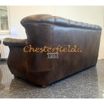 Monk Chesterfield 3 sits soffa mellanbrun (A5M) i färg helt i äkta skinn