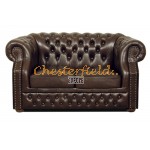 Windsor XL Chesterfield 2 sits soffa brun i färg helt i äkta skinn