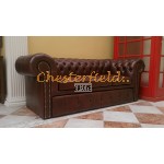 Klassisk Chesterfield 3 sits bäddsoffa (A4) konjak i färg helt i äkta skinn