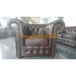 Klassisk Chesterfield 2+1+1 soffgrupp antikbrun (A5)i färg helt i äkta skinn
