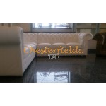 Klassisk Chesterfield hörnsoffa vit i färg med 3+3 sits 